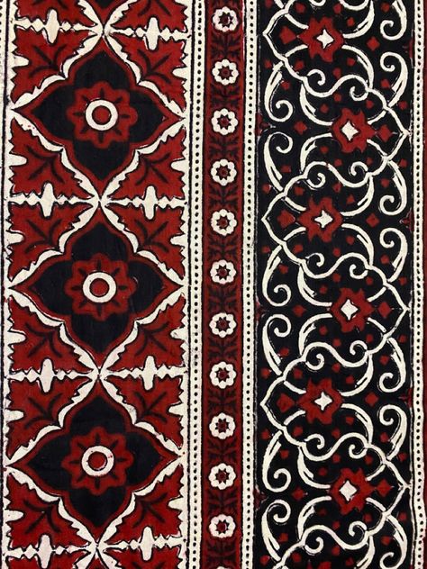 sindhi ajrak pattern Sindhi Ajrak Pattern, Liz Casella, Pakistani Architecture, Sindhi Ajrak, Desi Party, Ajrak Print, Ajrakh Pattern, Indian Embroidery Designs, Red Aesthetic Grunge