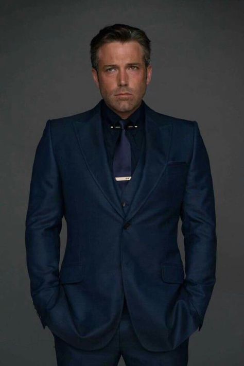 Ben Affleck as Bruce Wayne in Batman v Superman Dawn of Justice Ben Affleck Bruce Wayne, Ben Affleck Batman, Wayne Enterprises, Batman Suit, Batman V Superman Dawn Of Justice, Batman Concept, Batman Outfits, Superman Dawn Of Justice, Batman V Superman