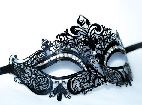 Prom Masquerade, Black Lace Mask, Mask Prom, Couples Masquerade Masks, Black Masquerade Mask, Lace Masquerade Masks, Masquerade Outfit, Makeup At Home, Metal Mask