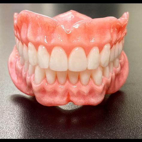 Complete Denture Prosthodontics, Teeth Aesthetic, Dental Implants Cost, Dentistry Student, Aesthetic Dentistry, Beautiful Teeth, Dental Technician, Fake Teeth, Dental Laboratory