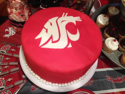 Wsu Graduation Party, Wsu Cougs Aesthetic, Wsu Cougs, College Graduation, Grad Party, Grad Parties, Graduation Party, Happy Birthday, Birthday Cake