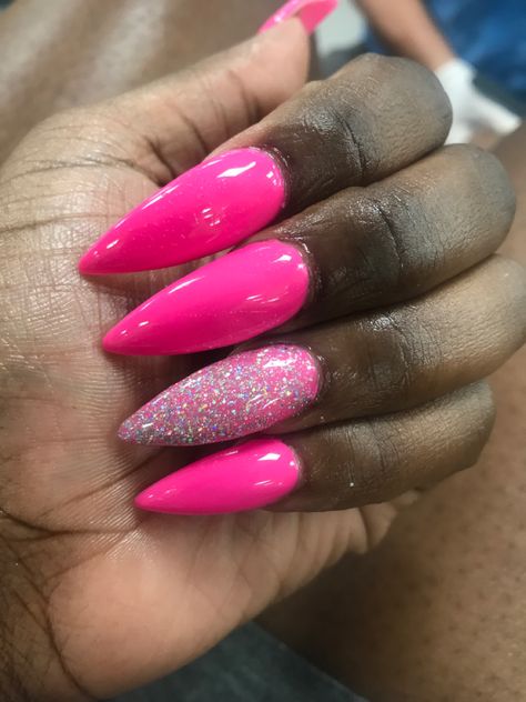 Fuchsia Nails, Pink Stiletto Nails, Pink Vibes, Exotic Nails, Birthday Nails, Acrylic Nails Coffin, Stiletto Nails, Dope Nails, Love Nails