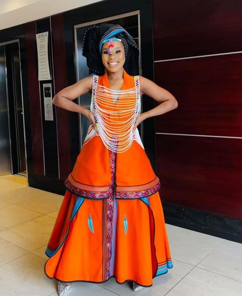 Pedi Traditional Attire, Xhosa Traditional Attire, Xhosa Attire, South African Traditional Dresses, Traditional Dresses Designs, African Traditional Wear, Shweshwe Dresses, African Inspired Clothing, African Dresses Modern