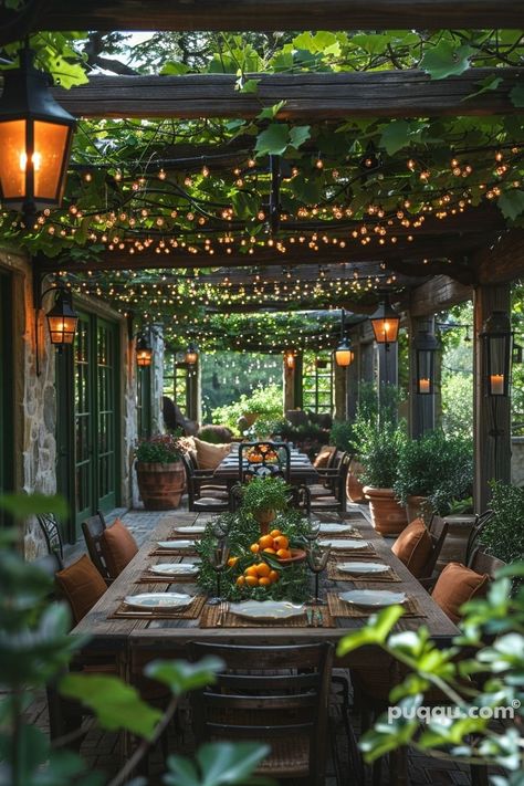 Outdoor Tuscan Patio: Bringing the Charm of Tuscany to Your Backyard - Puqqu Tuscan Patio, Tuscan Design, Rustic Italian, Garden Wallpaper, Italian Garden, Patio Interior, Outdoor Decor Backyard, Outdoor Entertaining Area, Rustic Garden Decor