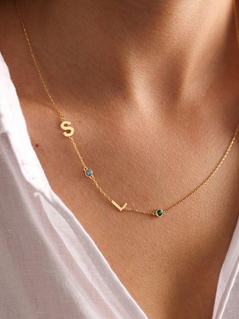 Initial Birthstone Necklace, Letter Necklace Initials, Family Birthstone Necklace, Topaz Birthstone, Initial Necklace Gold, Personalized Letters, Initial Jewelry, Girly Jewelry, Necklace Personalized