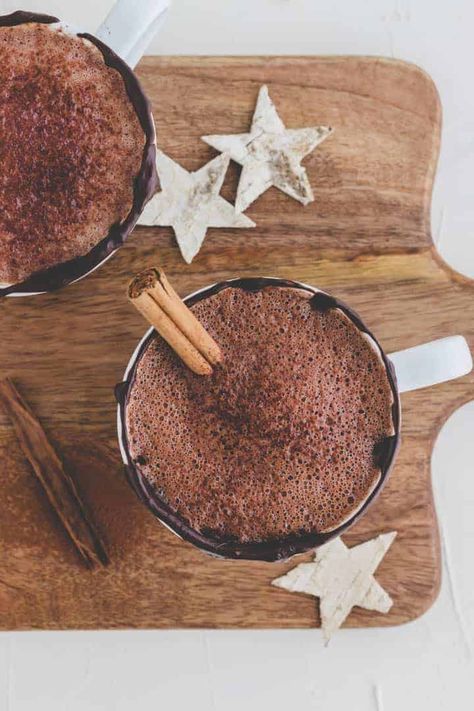 Vegan Hot Chocolate Recipe, Crock Pot Hot Chocolate Recipe, Vegan Beverages, Vegan Hot Chocolate, Lactose Intolerance, Lactose Free Diet, Vegetarian Foods, Hot Chocolate Recipe, Plant Based Breakfast