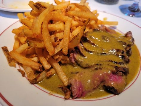 Steak and Fries sauce from iconic French restaurant in Paris Steak And Fries, French Steak, Steak Sauce Recipes, Corner Restaurant, French Sauces, Steak Frites, French Dip, Secret Sauce, Steak Sauce