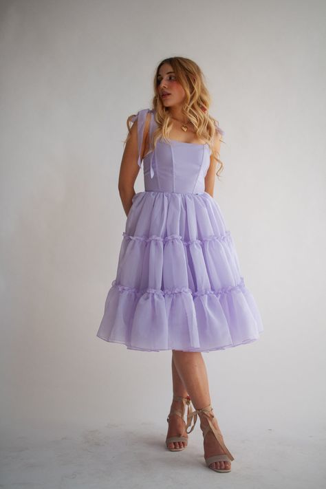 The Siena Dress in Lavande Purple – wildroseandsparrow 3 Tier Dress, Lavender Formal Dress, Main Character Dress, Vacation Outfits Women, Corset Boning, Tier Dress, Frilly Dresses, Tea Party Dress, Diy Clothes Design