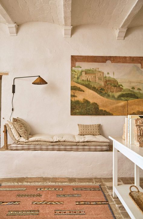 A Tuscan Villa by Zara Home 8 Moore House, Tuscany Villa, Tuscan Villa, Cosy Living, Italian Villa, Hygge Home, Stunning Interiors, Mediterranean Style, Zara Home