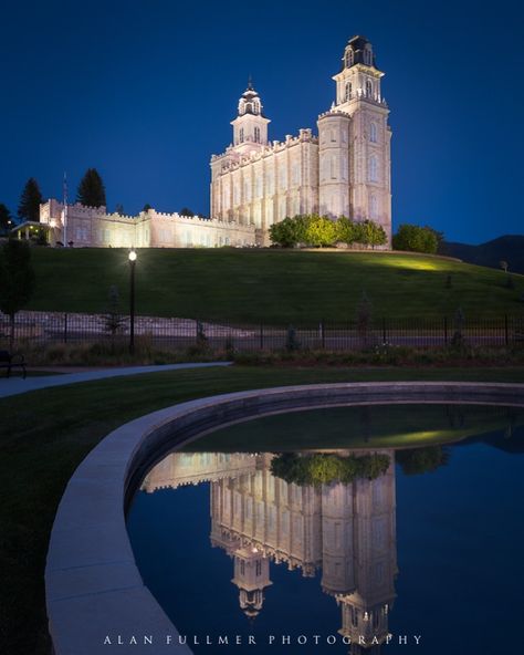 @alanfullmertemplephotography shared a photo on Instagram: “Manti Utah Temple Reflections by Alan Fullmer Get prints and downloads here: https://temples.alanfullmer.com #LatterDaySaints…” • Jan 28, 2021 at 10:03pm UTC Manti Temple, Lds Pictures, Lds Temple Pictures, House Of The Lord, Temple Lds, Mormon Quotes, Mormon Temples, Utah Temples, Temple Pictures