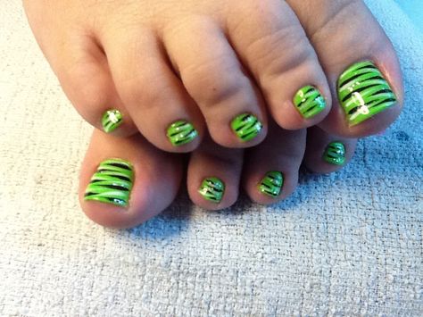 Lime green zebra nail design by Tish Green Toe Nails, Zebra Nail Designs, Lime Green Nails, Zebra Print Nails, Neon Green Nails, Green Nail Art, Zebra Nails, Pretty Toe Nails, Green Nail Designs