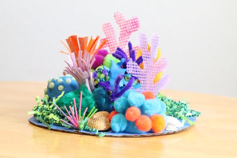 Coral Reef Lesson-Build Your Own Diorama – Choose Joy Homeschool Coral Reef Diorama For Kids, Coral Reef Craft For Kids, Ocean Diorama Project, Coral Reef Diorama, Coral Craft, Coral Reef Craft, Shipwrecked Vbs, Ocean Diorama, Diorama Kids