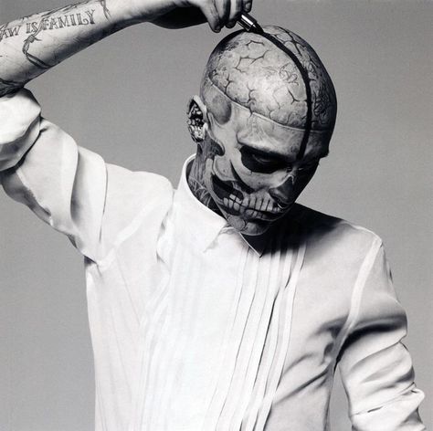 Rick Genest Rick Genest, Gq Style, Boy Tattoos, Body Modifications, Body Mods, Tattoo You, Uk Fashion, Image Photography, White Photography