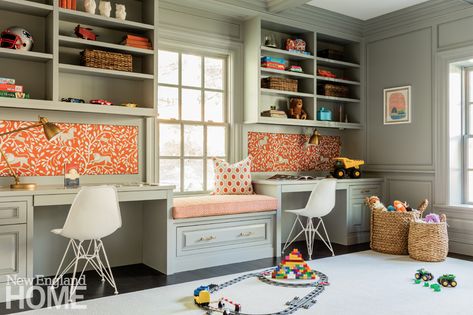 Playroom Desk, Kids Room Grey, Office Playroom, Home Office Inspiration, Kitchen Redesign, Contemporary Desk, New England Homes, Built In Desk, Building For Kids