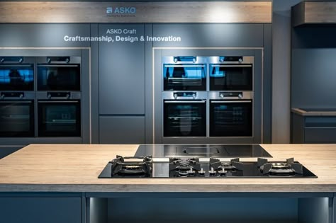 Scandinavian appliance brand ASKO to open first UK showroom in Stoke-on-Trent - Business Live Kitchen Appliances Showroom, Kitchen Booth, Store Photography, Kitchen Design Showrooms, Kitchen Hob, Store Kitchen Appliances, Home Appliance Store, Shop Mobile, Luxury Appliances