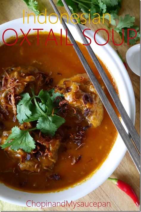 Indonesian Oxtail Soup Vietnamese Oxtail Soup, Indonesian Oxtail Soup, Asian Soups, Oxtail Soup, Oxtail Stew, Indonesian Recipes, Oxtail Recipes, Cooking Mama, Asian Beef