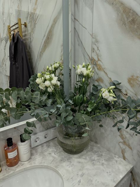 Bathroom Flower Arrangements, Alena Yanchevskaya, Bathroom Flowers, Flower Arrangements, Flowers