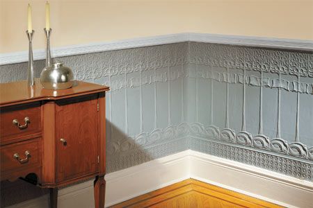 Wainscoting Dining Room, Anaglypta Wallpaper, Wallpaper Trim, Wainscoting Hallway, Wainscoting Stairs, Wainscoting Kitchen, Wainscoting Bedroom, Beadboard Wainscoting, Dining Room Victorian