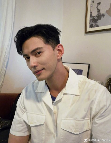 Jeremy Tsui, Xu Zheng Xi, Jeremy Jones, Chinese Men, Handsome Asian Men, Chinese Man, Movie Industry, Chinese Drama, Asian Men