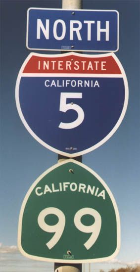 California - interstate 5 and state highway 99 sign. Christmas Nativity Images, Cobblestone Path, California Sign, Interstate 5, California Tattoo, School Places, Central Coast California, Interstate Highway, Cali Life