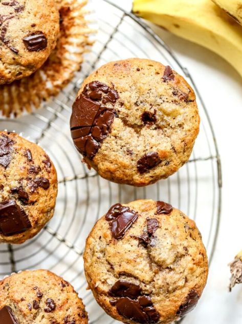 Best Chocolate Banana Muffins Recipe - Parsley and Icing Chocolate Banana Muffins Recipe, Pumpkin Banana Muffins, Muffins With Chocolate, Banana Muffins Recipe, Banana Coffee Cakes, Cinnamon Banana Bread, Fall Baking Recipes, Chocolate Banana Muffins, Banana Muffin Recipe