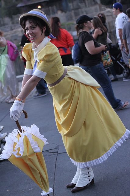 Disney "Tarzan" Jane Cosplay. View more EPIC cosplay at http://pinterest.com/SuburbanFandom/cosplay/ Jane Porter Costume, Jane Tarzan, Disney Jane, Characters Cosplay, Cosplay Disney, Tarzan And Jane, Jane Porter, Cosplay Inspiration, Awesome Cosplay