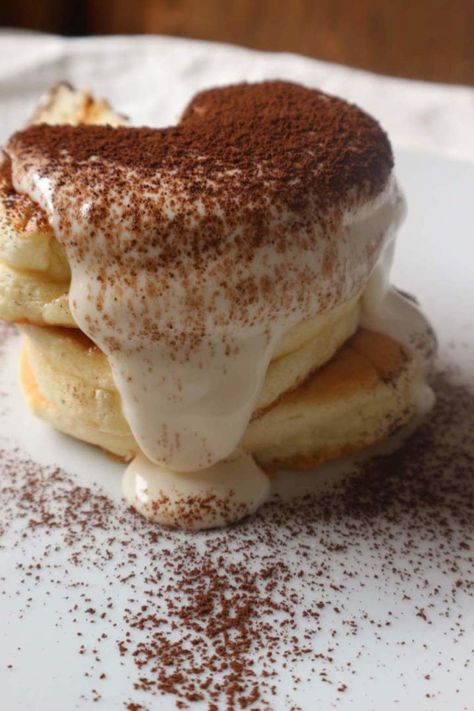 Tiramisu Pancakes, Souffle Pancake, Cheese Souffle, Souffle Pancakes, Delicious Donuts, Fresh Milk, Pancake Recipe, Non Stick Pan, Online Food