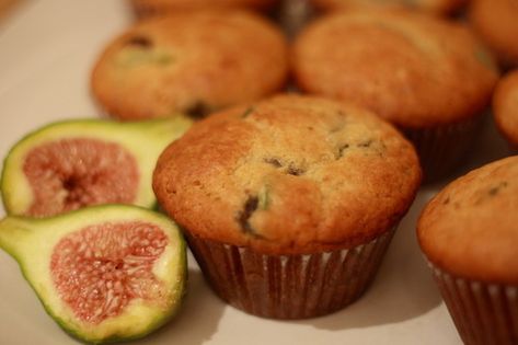 Fig Muffins, Fig Dessert, Fig Bread, Texas Recipes, Fig Cake, Dark Brown Sugar, Fig Recipes, Coffee Cakes, Fresh Figs