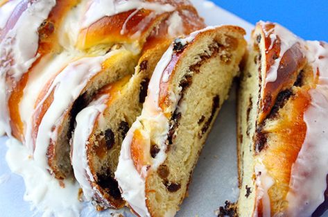 Videos | Jenny Can Cook Best Cinnamon Raisin Bread Recipe, Cinnamon Raisin Buns, Easter Bread Recipes Sweet, Jenny Can Cook Recipes, Easter Bread With Raisins, Easter Breads, Cinnamon Raisin Bread Recipe, Jenny Can Cook, Christmas Bread Recipes