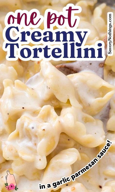 If you're looking for a comforting meal that comes together in no time (and in one pot!), this Creamy Garlic Parmesan Tortellini recipe is just what you need! It's easy to pull together with just a few ingredients as a quick weeknight dinner, but delicious enough to serve to company. | #easyrecipes #pastarecipes #onepotrecipes #easydinner Dinner Ideas With Cheese Tortellini, Tortellini Mac And Cheese, Tortellini Recipes Crockpot, Parmesan Tortellini, Easy Tortellini Recipes, Crock Pot Tortellini, Cheese Tortellini Recipes, Tortellini Recipe, Tortellini Recipes