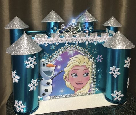 Cinderella Valentines Boxes, Princess Castle Valentine Box Ideas, Princess Valentines Day Boxes, Disney Castle Valentine Box Ideas, Frozen Valentines Boxes Diy, Girls Valentines Boxes, Kids Valentine Boxes, Girls Valentines, Valentine Box