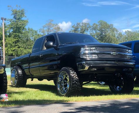 Gmc Sierra 1500 Lifted, Robert Preston, Squatted Trucks, Sierra Gmc, Chevy Trucks Silverado, Ford Trucks F150, Lowrider Trucks, Future Trucks, Custom Chevy Trucks