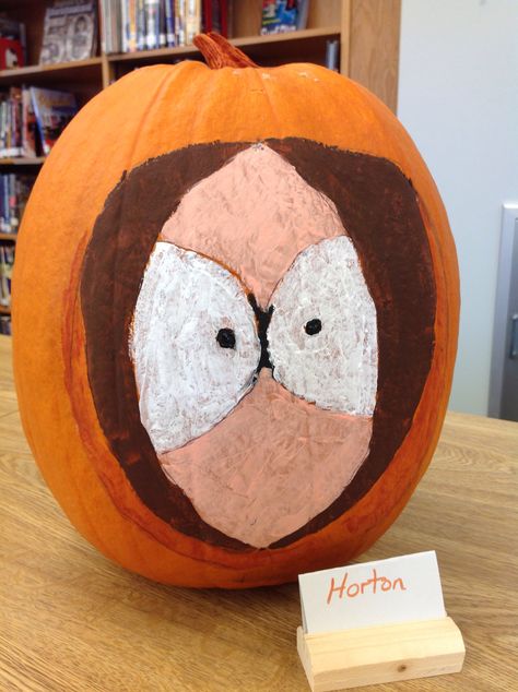 South Park's Kenny Pumpkin South Park Pumpkin Painting, Kenny Pumpkin, South Park Pumpkin Carving, South Park Pumpkin, Pumpkin Ideas Cute, Pumpkin Paints, Painting Pumpkin Ideas, Pumpkin Painting Ideas Easy, Painting Ideas Pumpkin