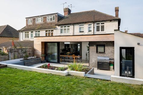 Large Rear Extension, Semi-detached House, Woodford Green, North-East London | homify Rear Extension Ideas Semi Detached, Semi Detached House Extension, Rear Extension Ideas, Kerb Appeal, House Extension Design, Rear Extension, Extension Designs, House Extension, Kitchen Extension