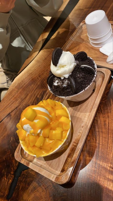 Shaved Ice Cream, Mango Dessert Recipes, Sweet Cafe, Mango Dessert, Food Story, Creamy Recipes, Foreign Food, K Food, Food Babe