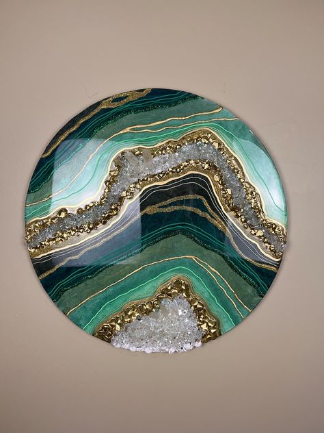 Buy 24 Green Geode Inspired Resin Artwork With Gold Accents and Real Quartz Crystals Online in India - Etsy Green Geode Resin Art, Resin Art With Crystals, Forest Oasis, Resin Pours, Abstract Resin Art, Resin Sea, Green Geode, Amazing Resin, Hidden Forest