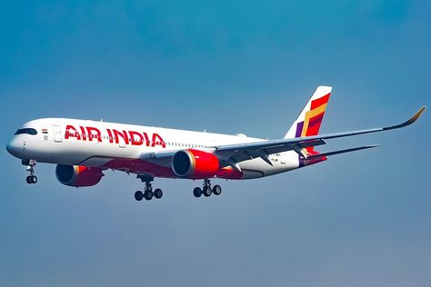 🔴 The second Airbus A350-900 (VT-JRB) for Air India has been ferried to Delhi early this morning from Toulouse. Air India expects to receive four more aircraft of the type in the coming months. 📸: @delhiplanespoter #airindia #Airbus #a350 #avgeek Air India Flight, Air India Express, Airbus A350, Boeing Aircraft, Air India, Toulouse, Airlines, This Morning, Vision Board