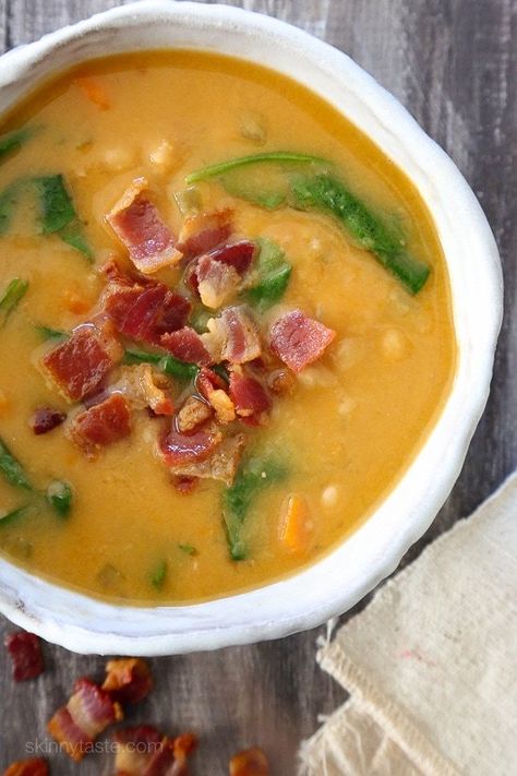 Bean Bacon Soup, Soup Pressure Cooker, Navy Bean Soup, Bean And Bacon Soup, Bacon Soup, Navy Bean, Spinach Soup, White Bean Soup, Skinny Taste Recipes