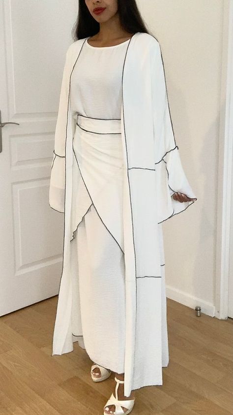 LOVED IT! more than I was expecting Modest Two Piece Set, Ramadan Outfits Ideas, Modest Sets, Two Piece Abaya, Crepe Abaya, Summer Abaya, Crepe Shop, Ramadan Abaya, Hijabi Dresses