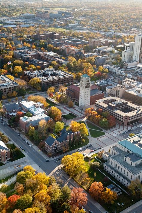 Aerial view of Ann Arbor and the University of Michigan Central Campus Jack Sullivan, University Of Michigan Campus, University Design, Michigan Go Blue, College Guide, University Of Michigan Wolverines, Ann Arbor Michigan, State Of Michigan, College Campus