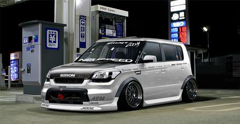 Custom silver Kia Soul Kia Soul Accessories, Kia Soul 2015, Custom Subwoofer Box, Cube Car, Toyota Scion Xb, Kia Soul 2010, Soul Train, Scion Xb, Low Life