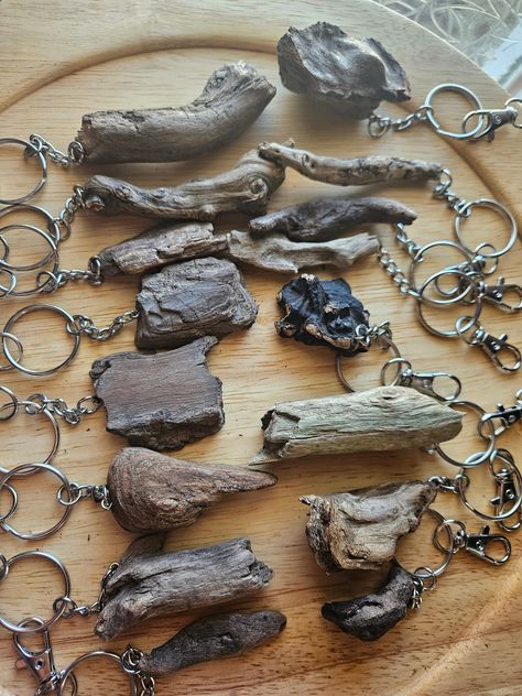 Small real driftwood keychains make great gift, grounding and sensory tool Driftwood Keychain, Cupcake Accessories, Driftwood Jewelry, Sensory Tools, Art Perle, Wood Art Projects, Wood Keychain, Fun Crochet Projects, Driftwood Art