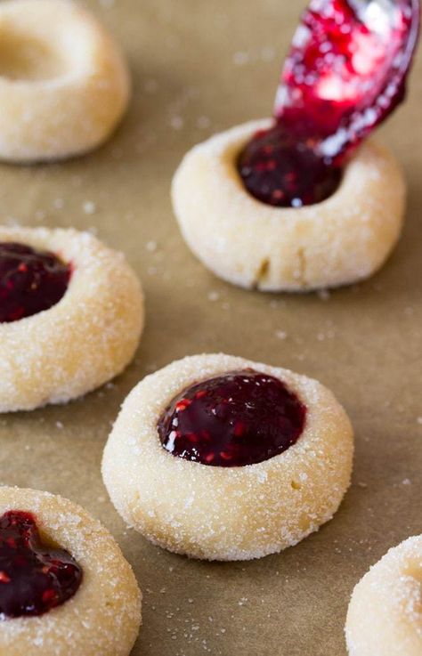 Thumbprint Cookies - Sugar Spun Run Thumbprint Cookies Christmas, Thumbprint Cookies With Icing, Easy Sugar Cookie Dough, Cookies Thumbprint, Thumbprint Cookies Easy, Raspberry Thumbprint Cookies, Jam Thumbprint Cookies, Resepi Biskut, Thumbprint Cookies Recipe