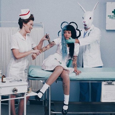 Wallpaper Melanie Martinez, Melanie Martinez Style, Melanie Martinez Wallpaper, Martinez Wallpaper, Melanie Martinez Outfits, K-12 Melanie Martinez, Nurses Office, Nurse Office, Her Music