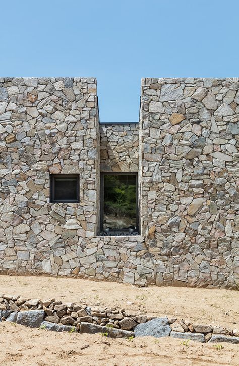 The Layers, a beautiful natural stone construction | #architecture #inspiration Stone Construction, Facade Material, Construction Architecture, Stone Facade, Stone Architecture, Architecture Inspiration, Storey Homes, Stone Houses, Facade Architecture