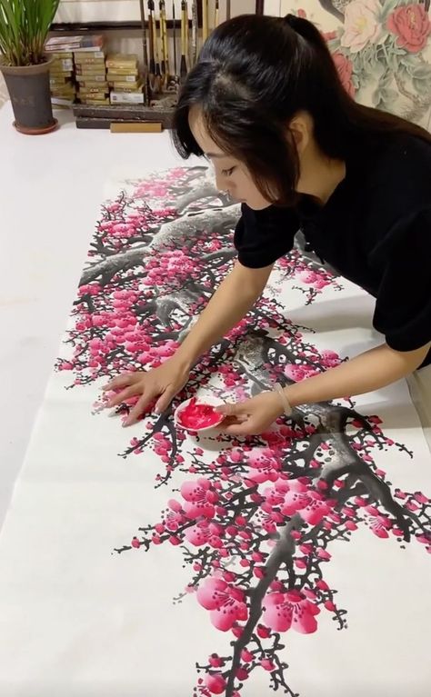 Fabric Painting Techniques, Chinese Paintings, Fabric Painting On Clothes, Chinese Art Painting, Texture Painting On Canvas, Asian Painting, Blossoms Art, Handmade Wall Art, China Painting