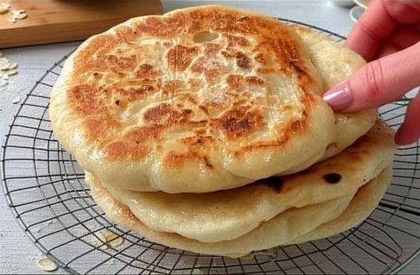 Bread In 10 Minutes, Baking Powder Bread, Ww Bread, Cheese Steak Casserole, Sticky Chicken Recipe, Steak Casserole, Philly Cheese Steak Casserole, Fresh Strawberry Pie, Greek Lemon Chicken