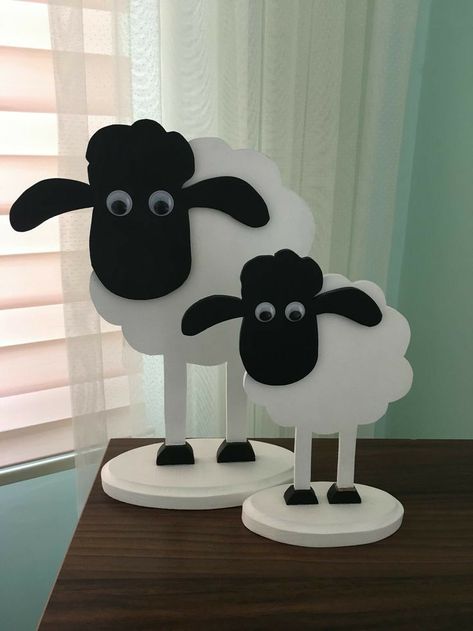 Sheep Wood Craft, Wooden Sheep Pattern, Wooden Sheep, Diy – Velikonoce, Sheep Decor, Easter Wood Crafts, Sheep Crafts, Wood Craft Patterns, Eid Crafts