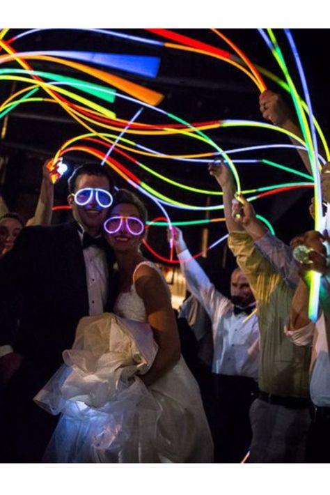 Give all your guests glow sticks and let out your inner child. Don't forget the glow stick glasses for an epic photo.  What a fun way for your guests to cheer you on. Glow Stick Wedding, Pantone 2016, Wedding Send Off, Glowing Necklace, Wedding Exits, Glow Stick, Epic Photos, Tennessee Wedding, Glow Sticks