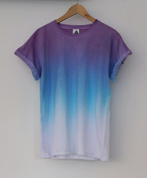 ANDCLOTHING — Purple Blue Horizon Dip Dye Tee Diy Screen, Boys Closet, Dye Techniques, Diy Tie, Fabric Dye, How To Tie Dye, Upcycle Shirt, Hipster Grunge, Dye Ideas